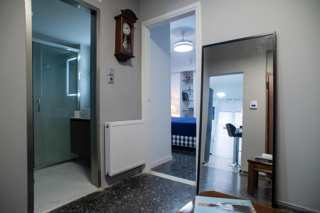 Modern-Lux Central 1 Bedroom Condo アテネ エクステリア 写真